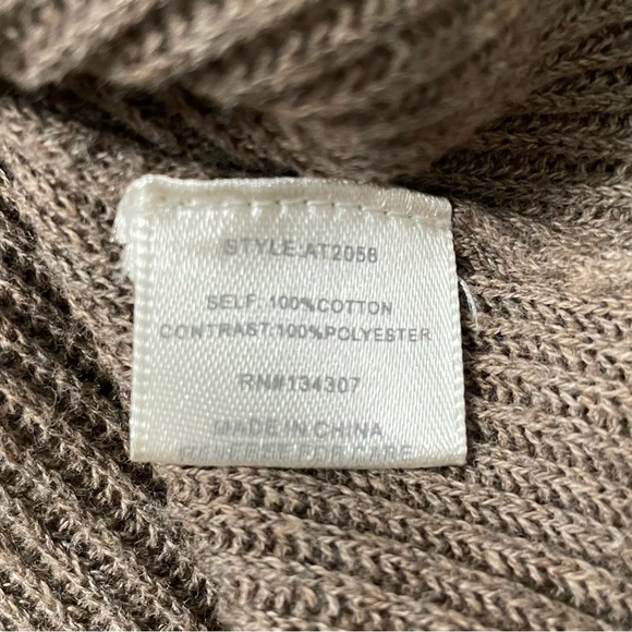 Line & Dot satin back cardigan - Picture 6 of 7